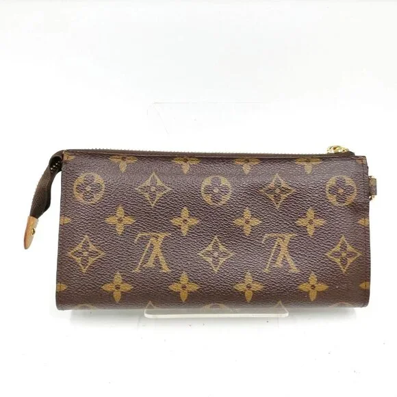 Authentic Louis Vuitton Brown Monogram Wallet mn378-030526